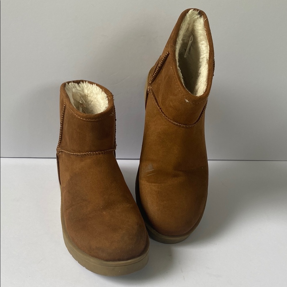 Brown Winter Rain Boots with Suede Finish